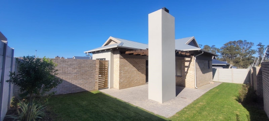 3 Bedroom Property for Sale in Mooikloof Country Estate Western Cape